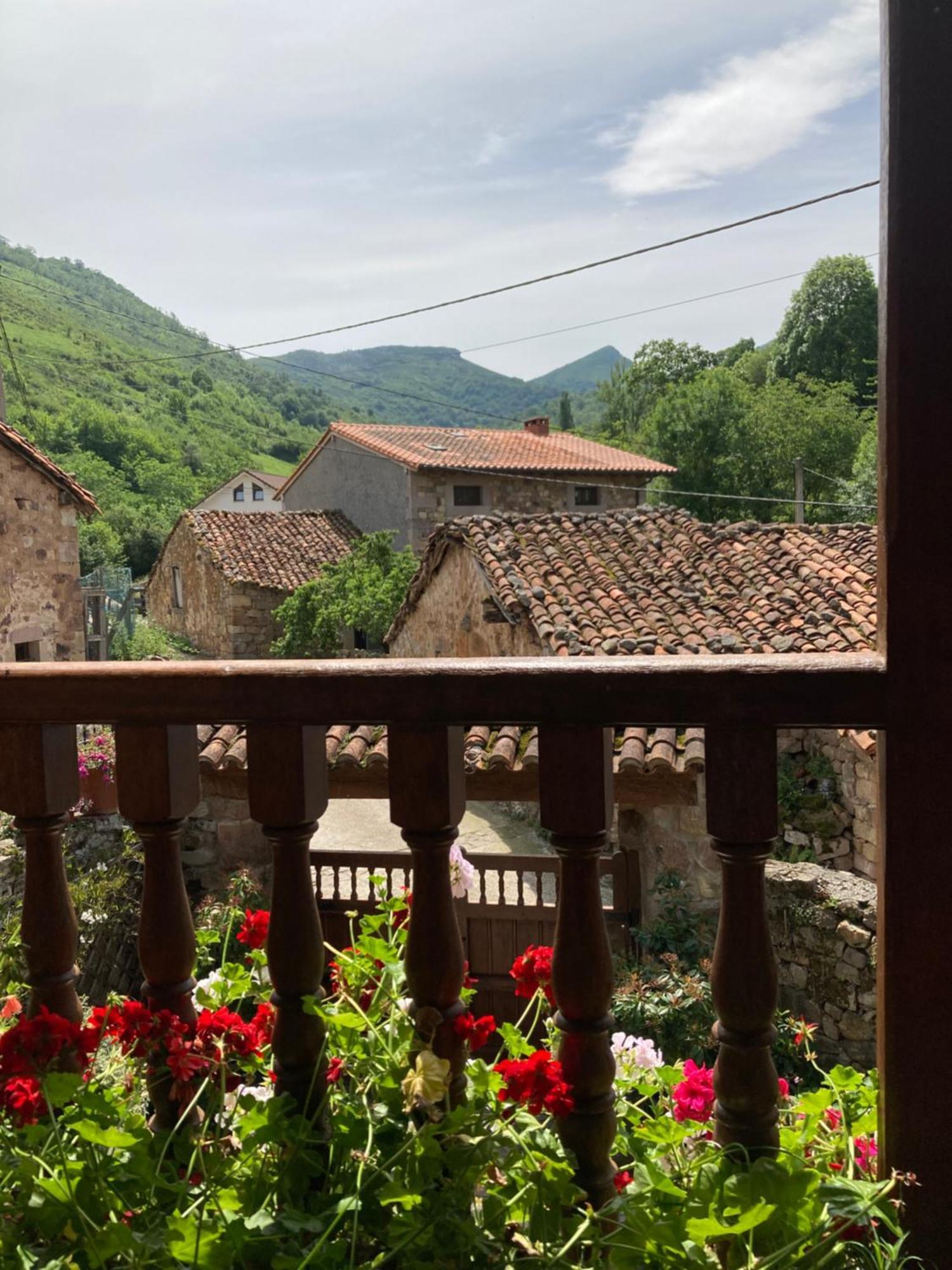 La Valuisilla, Hotel Rural Cicera 외부 사진