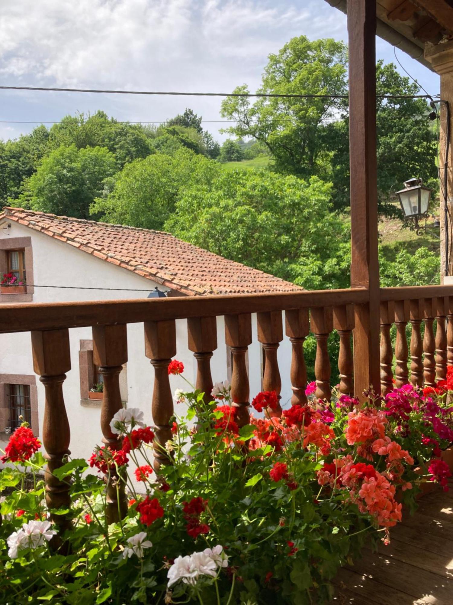 La Valuisilla, Hotel Rural Cicera 외부 사진