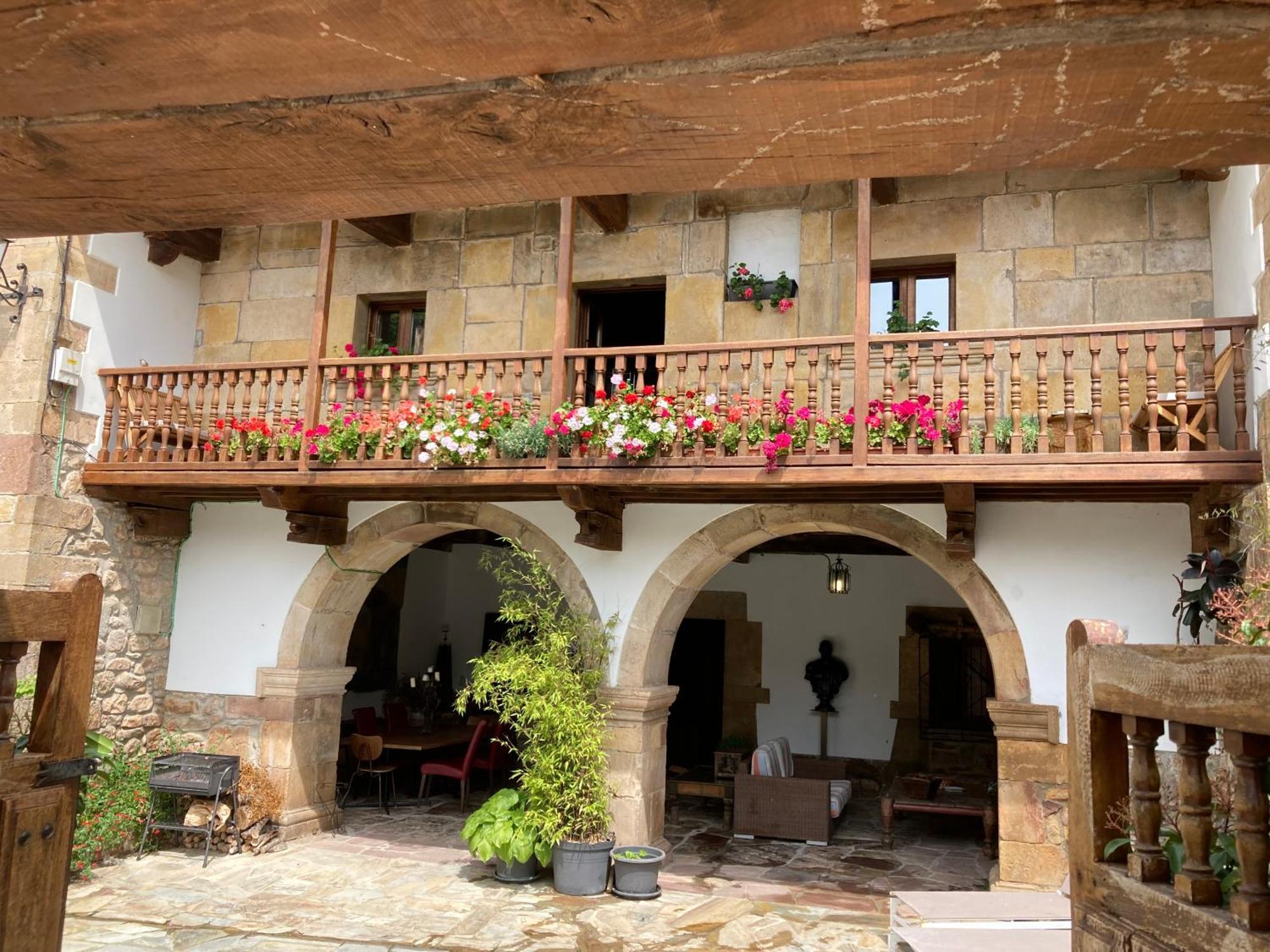 La Valuisilla, Hotel Rural Cicera 외부 사진
