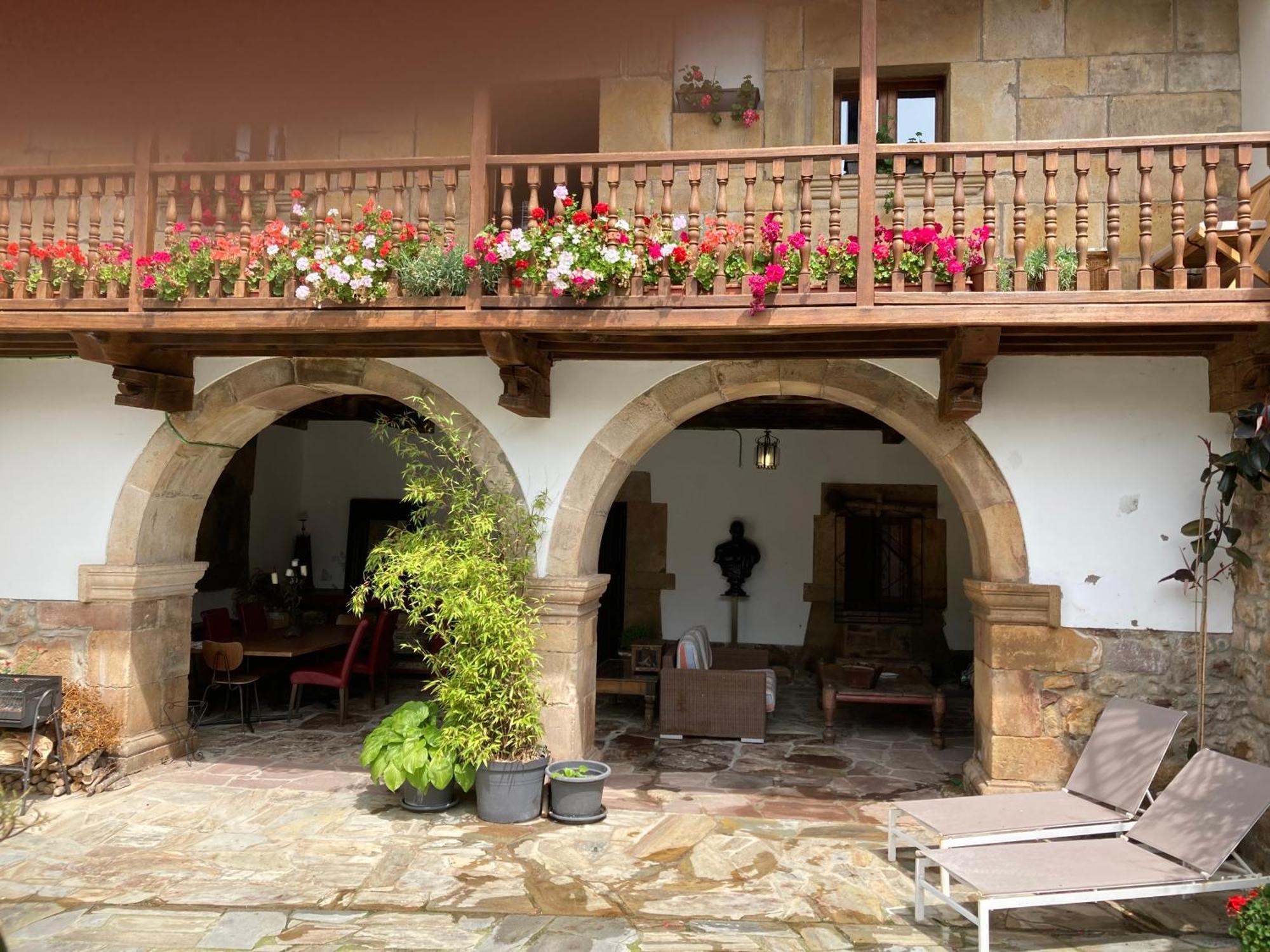 La Valuisilla, Hotel Rural Cicera 외부 사진